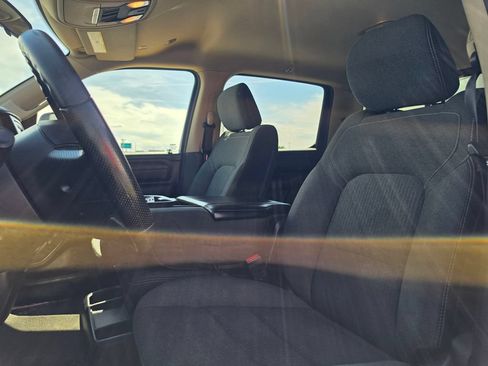 Used 2019 RAM 1500 Tradesman AWD/4WD image 11