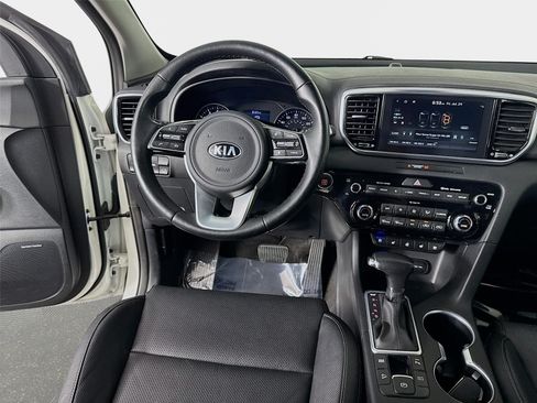 Used 2022 Kia Sportage EX w/ EX Technology Package FWD image 25