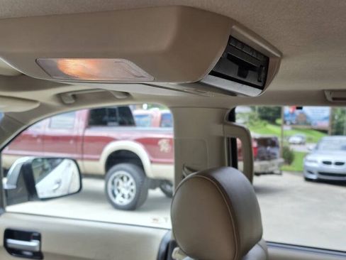 Used 2010 Toyota Sequoia Platinum RWD image 12