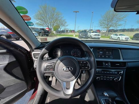 Used 2018 Kia Optima LX FWD image 35
