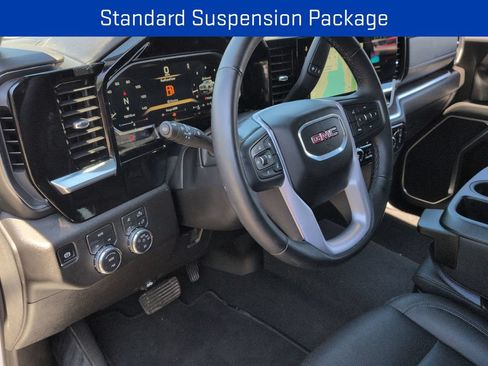 Certified 2026 GMC Sierra 1500 SLT AWD/4WD image 11