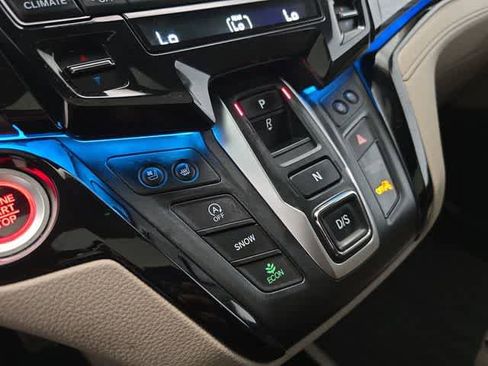 Certified 2024 Honda Odyssey Elite image 35