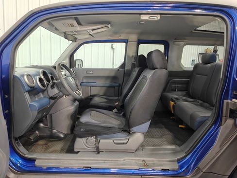 Used 2004 Honda Element EX image 25