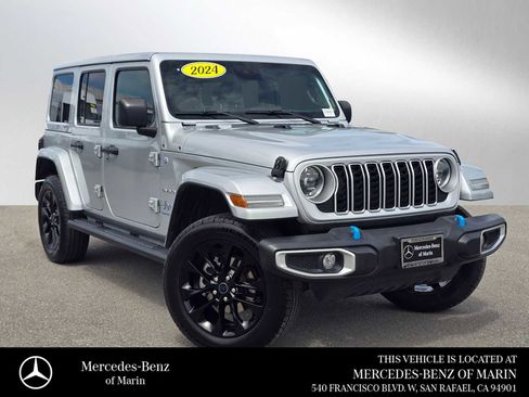 Used 2024 Jeep Wrangler Unlimited Sahara AWD/4WD image 1