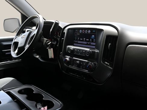 Used 2018 Chevrolet Silverado 1500 LT w/ Texas Edition RWD image 19