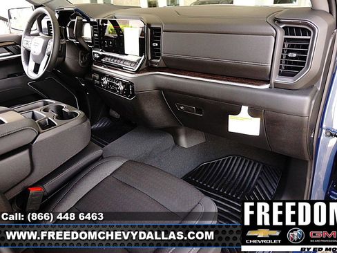 New 2026 GMC Sierra 1500 Elevation RWD image 11