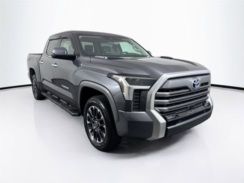 Used 2024 Toyota Tundra Limited image 10