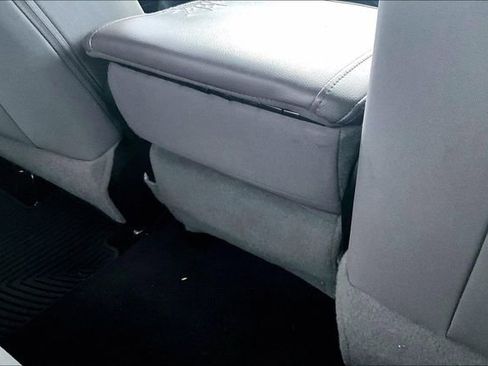 Used 2013 RAM 1500 Express image 11