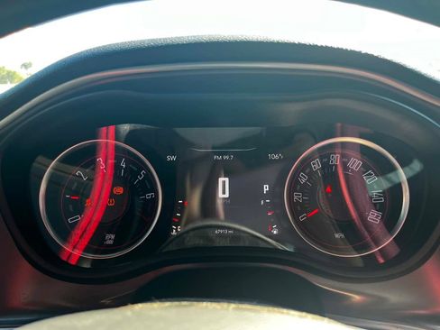 Used 2019 Dodge Challenger SXT RWD image 14