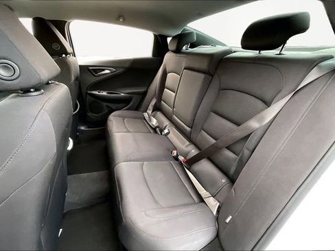 Used 2024 Chevrolet Malibu LT image 16