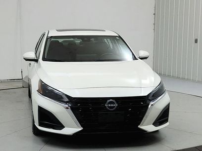 Used 2023 Nissan Altima 2.5 SL