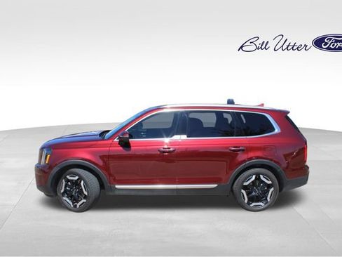 Used 2024 Kia Telluride S w/ S Sunroof Package FWD image 8