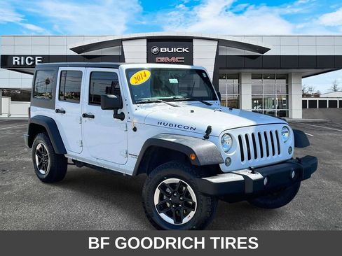 Used 2014 Jeep Wrangler Unlimited Rubicon w/ Max Tow Package AWD/4WD image 1