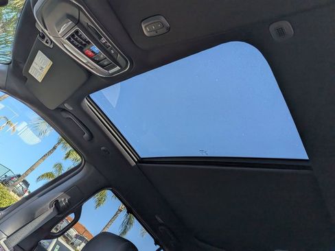 New 2026 Jeep Grand Wagoneer Limited AWD/4WD image 21