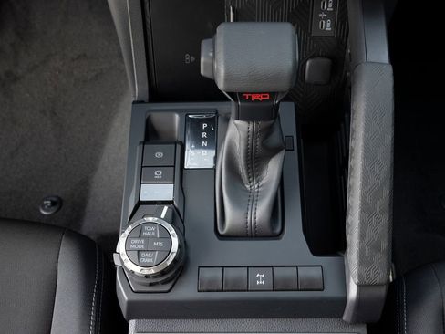 New 2026 Toyota Tacoma TRD Off-Road AWD/4WD image 13