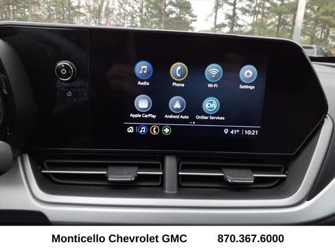 Used 2025 Chevrolet Trax LS w/ Driver Confidence Package image 14