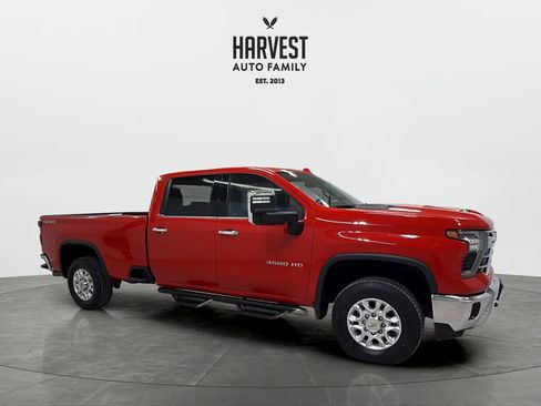 Used 2024 Chevrolet Silverado 3500 LTZ w/ LTZ Convenience Package AWD/4WD image 9