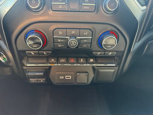 Used 2020 Chevrolet Silverado 1500 LT w/ All-Star Edition AWD/4WD image 25