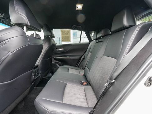 Used 2021 Toyota Venza XLE AWD/4WD image 18