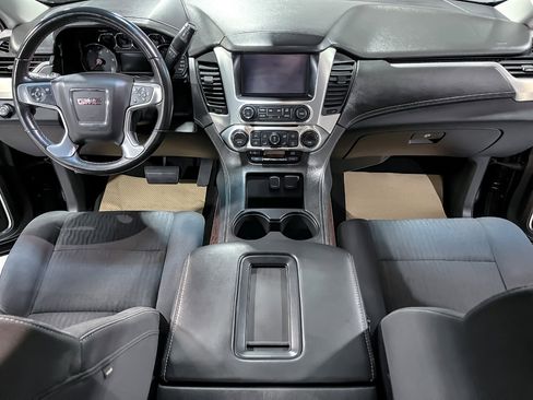 Used 2016 GMC Yukon SLE w/ Convenience Package image 31
