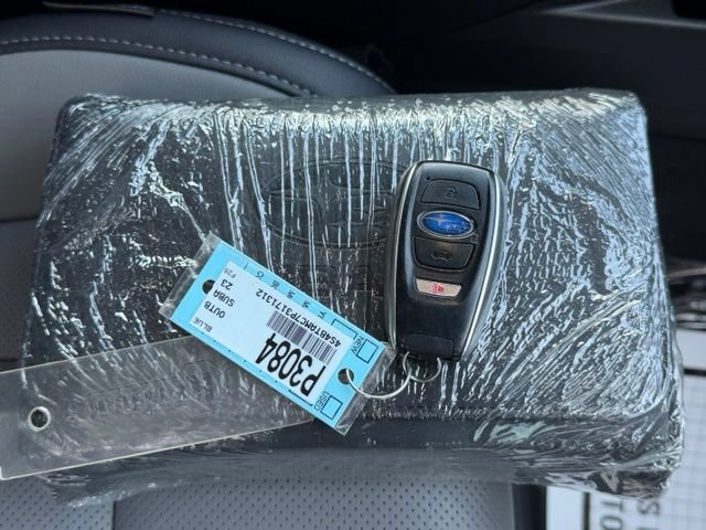 Used 2023 Subaru Outback Limited AWD/4WD image 39