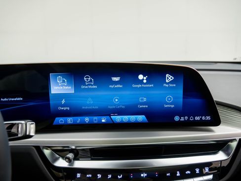 New 2026 Cadillac Lyriq Sport image 25