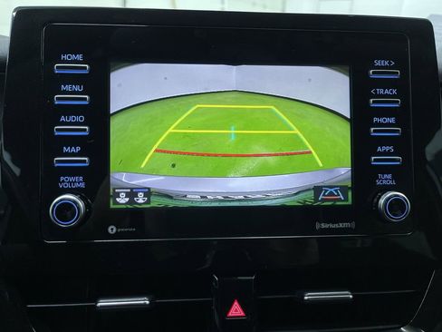 Used 2022 Toyota Camry LE image 20