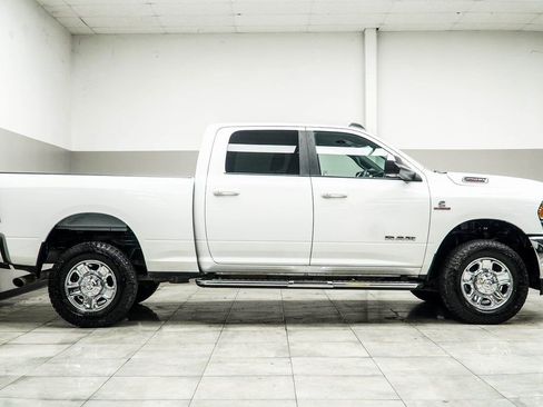 Used 2022 RAM 2500 Big Horn AWD/4WD image 6