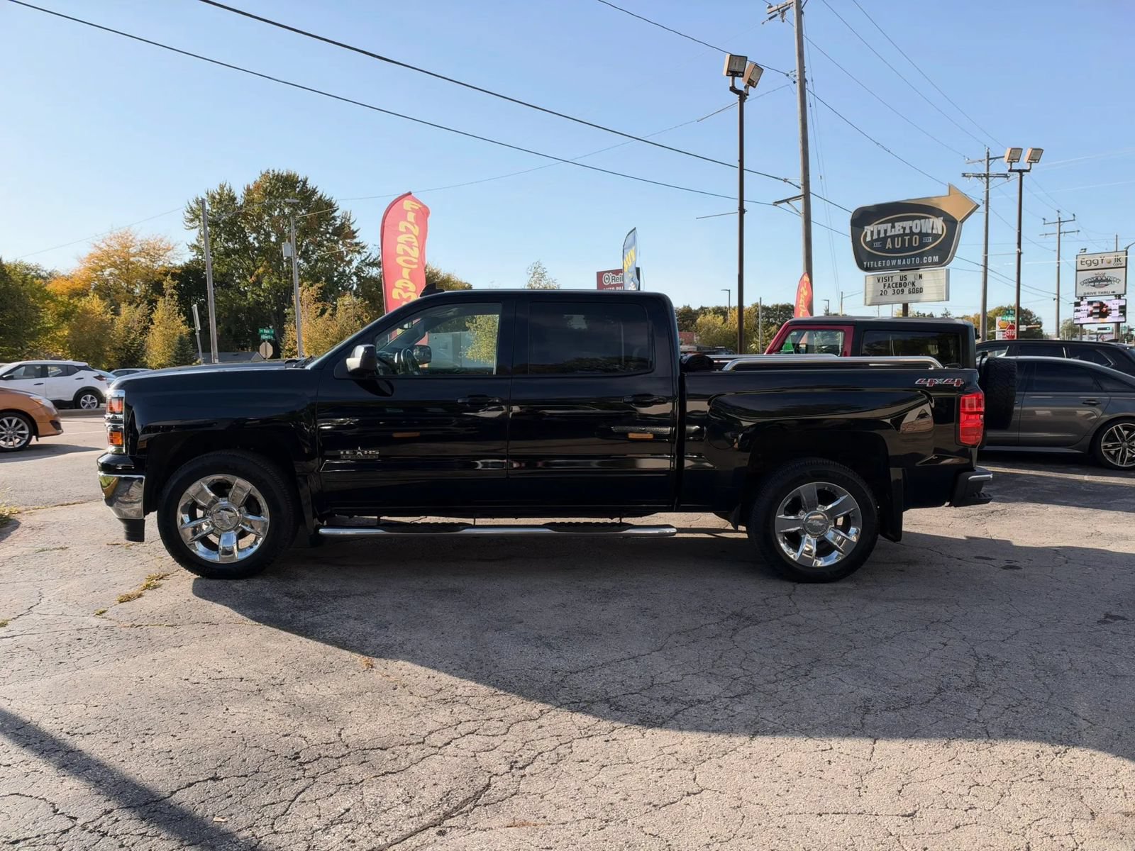 Used 2015 Chevrolet Silverado 1500 LT w/ Texas Edition, 1LT Trim AWD/4WD image 2