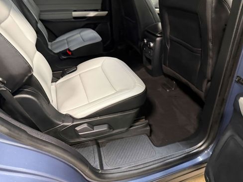 Used 2021 Ford Explorer XLT w/ Equipment Group 202A AWD/4WD image 59