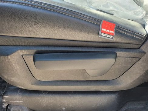 New 2025 RAM 2500 Tradesman w/ Chrome Appearance Group image 6