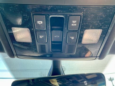 Used 2019 Volkswagen Jetta R-Line w/ R-Line Cold Weather Package image 29