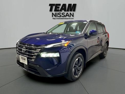 Certified 2026 Nissan Rogue SV AWD/4WD image 3