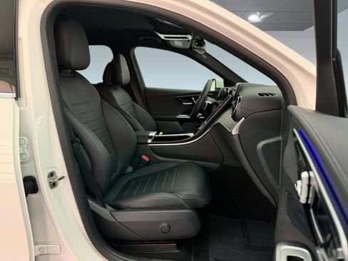 Certified 2025 Mercedes-Benz GLC 350e 4MATIC image 22