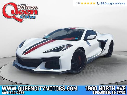 New 2026 Chevrolet Corvette E-Ray w/ Stealth Interior Trim Package AWD/4WD image 1