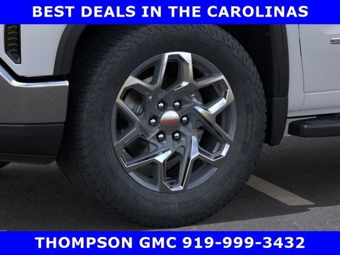 New 2026 GMC Sierra 1500 SLT image 12