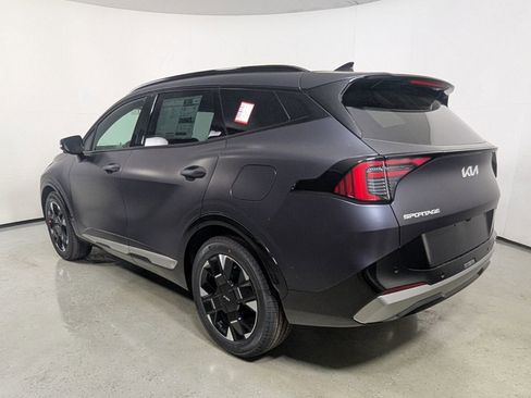 New 2026 Kia Sportage SX FWD image 5