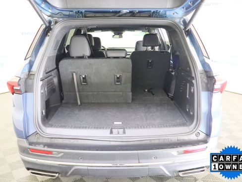 Used 2025 Buick Enclave Preferred FWD image 7