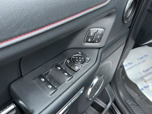 Used 2024 Ford Expedition Limited image 21