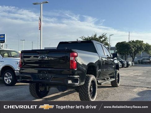 Used 2023 Chevrolet Silverado 1500 RST RWD image 3