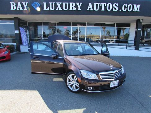 Used 2011 Mercedes-Benz C 300 Sedan image 35