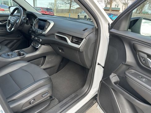 Certified 2022 GMC Terrain SLT w/ Elevation Edition image 38