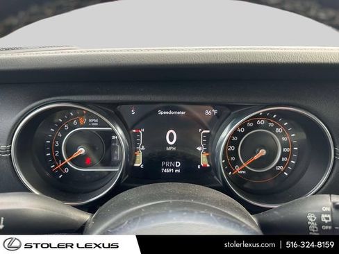 Used 2021 Jeep Wrangler Unlimited Sahara AWD/4WD image 29