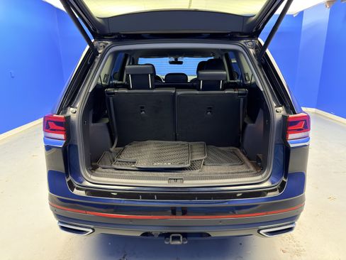 Used 2023 Volkswagen Atlas SE w/ Black Wheel Package image 29