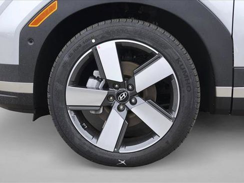 New 2026 Hyundai Santa Fe Limited image 9