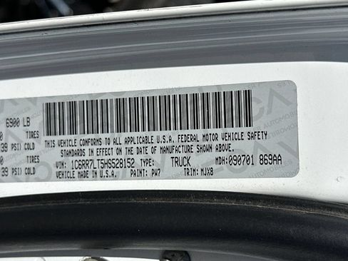 Used 2017 RAM 1500 Lone Star AWD/4WD image 29