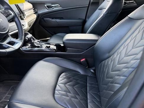 Used 2024 Kia Sportage X-Line w/ X-Line Premium Package image 5