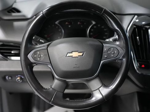 Used 2018 Chevrolet Traverse LT AWD/4WD image 15