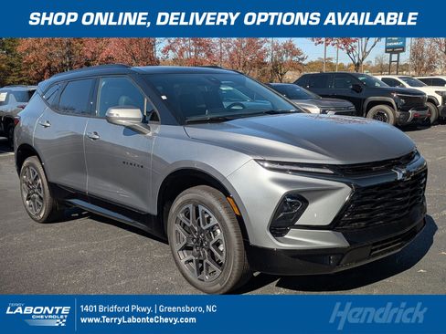 New 2026 Chevrolet Blazer RS image 1