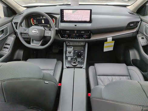 New 2026 Nissan Rogue Platinum w/ Platinum Premium Package image 17